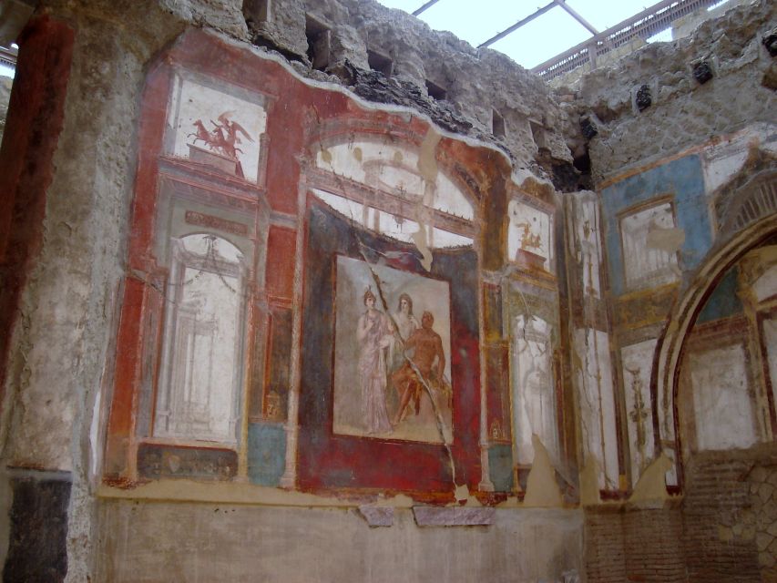 From Sorrento: Herculaneum and Pompeii Group Excursion - Audio Guide Plus Live Guide: Using Both Without Losing Time