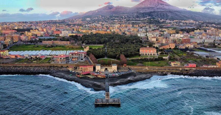 From Sorrento: Pompeii & Mt. Vesuvius Tour with Lunch & Wine - A day that pairs Pompeii ruins with a Vesuvius crater view
