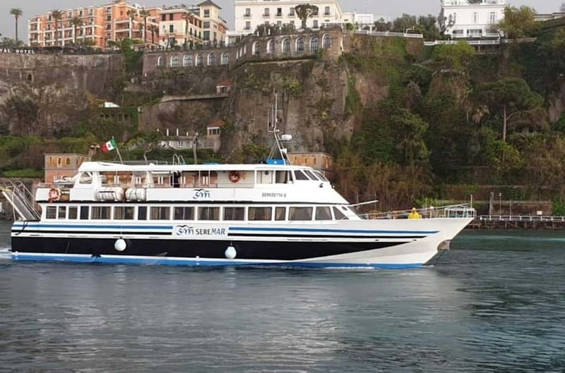 From Sorrento: Positano Mini Cruise - Sorrento to Positano by boat, why this format works