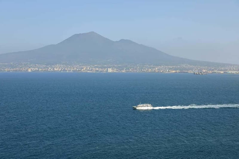 From Sorrento: Positano Mini Cruise - The ferry ride itself, 70 minutes of Amalfi Coast views