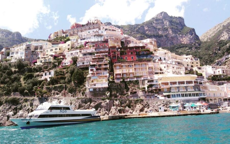 From Sorrento: Round-Trip Ferry Ticket to Capri and Positano - Where it starts: getting your ferry ticket at Piazza Marinai d’Italia