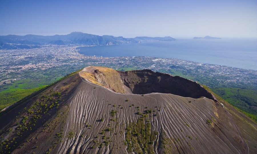 From Sorrento: Semiprivate Vesuvius Tour - Why a Vesuvius tour from Sorrento beats self-planning