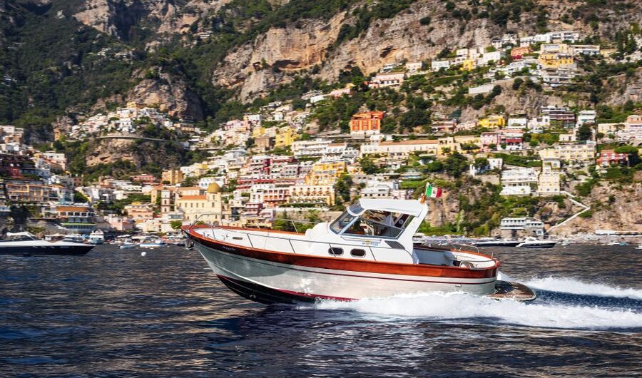 From Sorrento: Small-Group Amalfi Coast Boat Tour - Positano Free Time: 1.5 Hours in the Most Photographed Place on the Coast