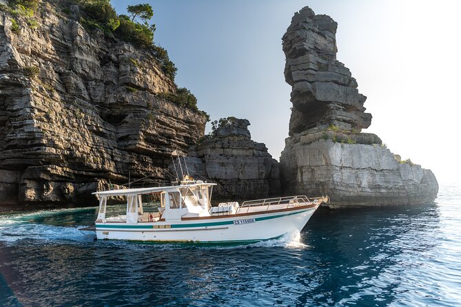Full Day Capri Island Cruise from Praiano, Positano or Amalfi - The Boat Route: White Grotto, Villa Malaparte, and Faraglioni