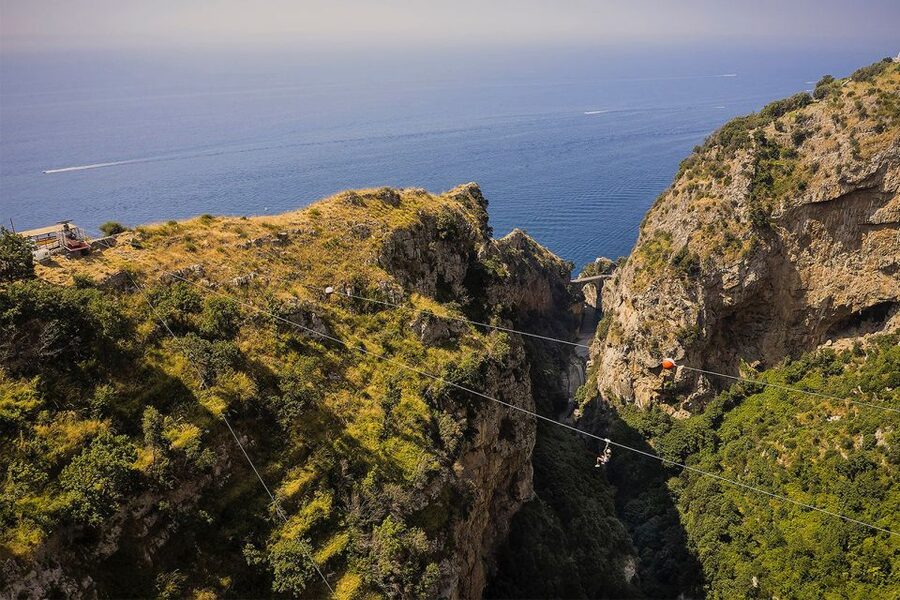 Furore: Flight of the Angel Zipline Experience - Getting there in Furore: public transport in front, shuttle on request, and a timing warning