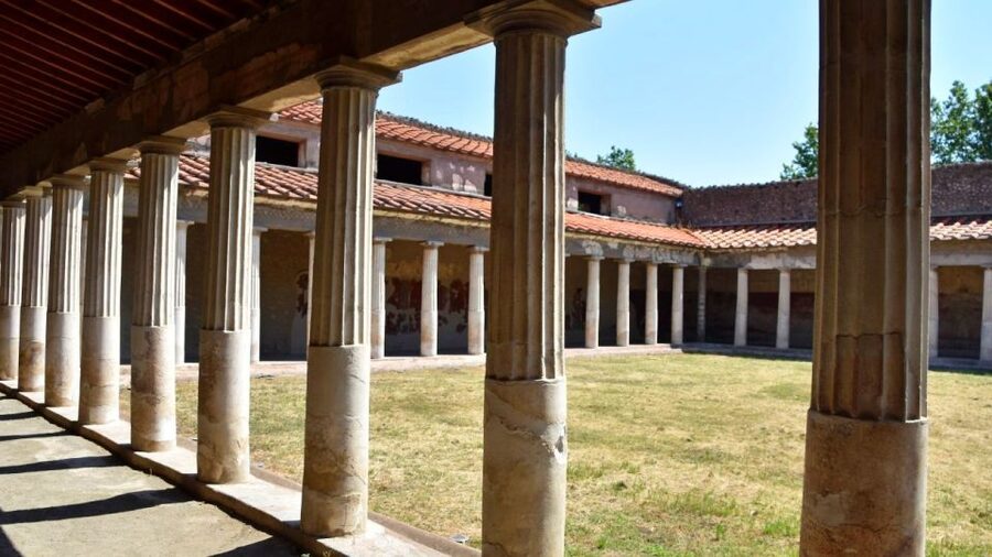Herculaneum: Half-Day Guided Trip from Naples - Weather, Timing, and How to Stay Comfortable