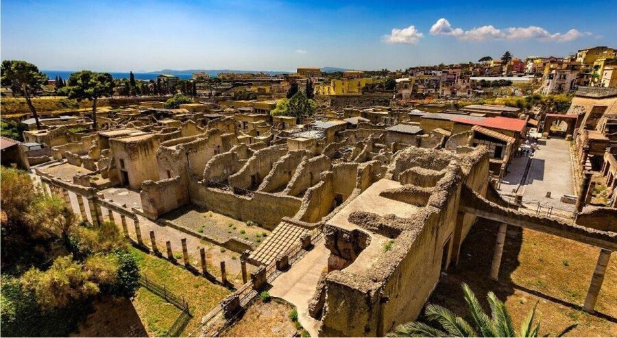 Herculaneum with an Archaelogical Guide & Ticket - Sorrento Pickup, Coach Ride Time, and the Real Meaning of 70 Minutes