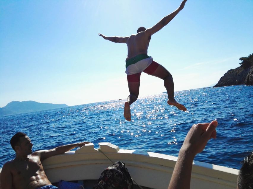 Ischia and Procida Private Day Cruise : From Sorrento - Sant’Angelo Free Time on Ischia: More Browsing, More Waterfront