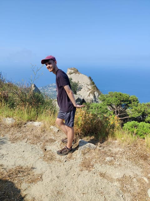 Ischia: Epomeo summit hike - Lunch at Ristorante La Grotta da Fiore, carved into rock