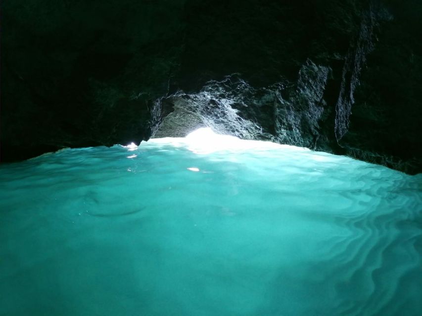 Ischia: Island Boat Tour with Neapolitan Lunch & Snorkeling - SantAngelo: Wine, Brunch, Swimming, and a Real 30-Minute Window