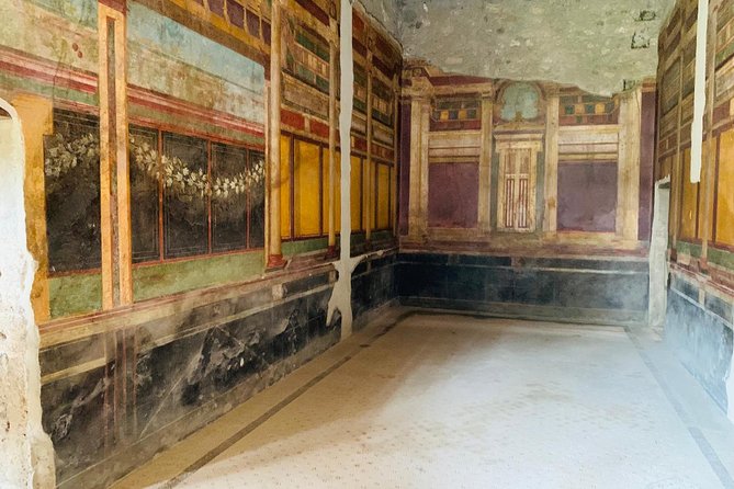 Mt Vesuvius and Pompeii Tour by Bus from Sorrento - Who this tour is best for, and who should think twice