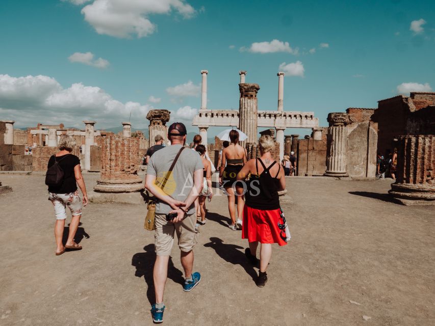 Naples: Pompeii and Mount Vesuvius Entry Tickets and Tour - Pompeii in About Two Hours With an Archaeologist Guide