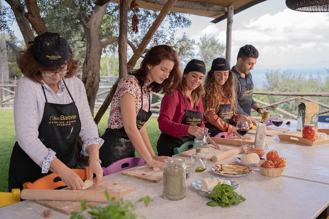 Pasta and Pizza Master Class with Pick Up in Sorrento - Should you book this pasta and pizza master class in Sorrento?