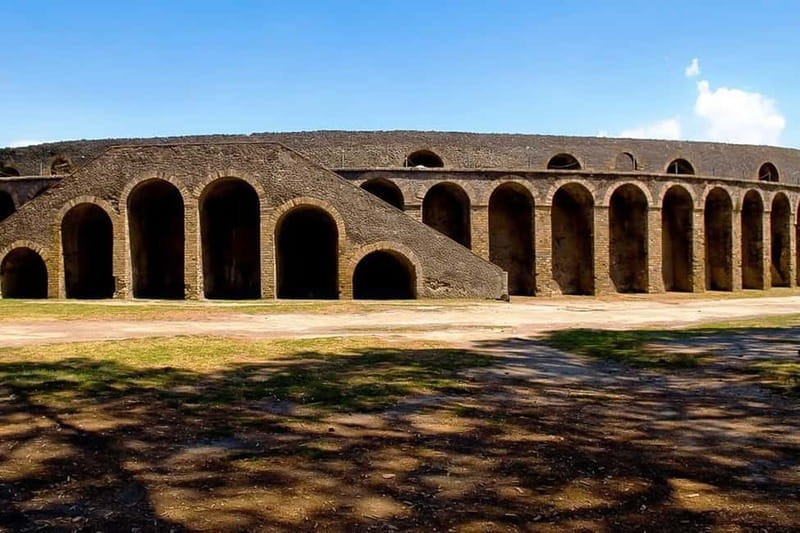 Pompei: Pompeii Private Tour - Skip-The-Line Entry at Pompeii, So You Start in the Good Stuff