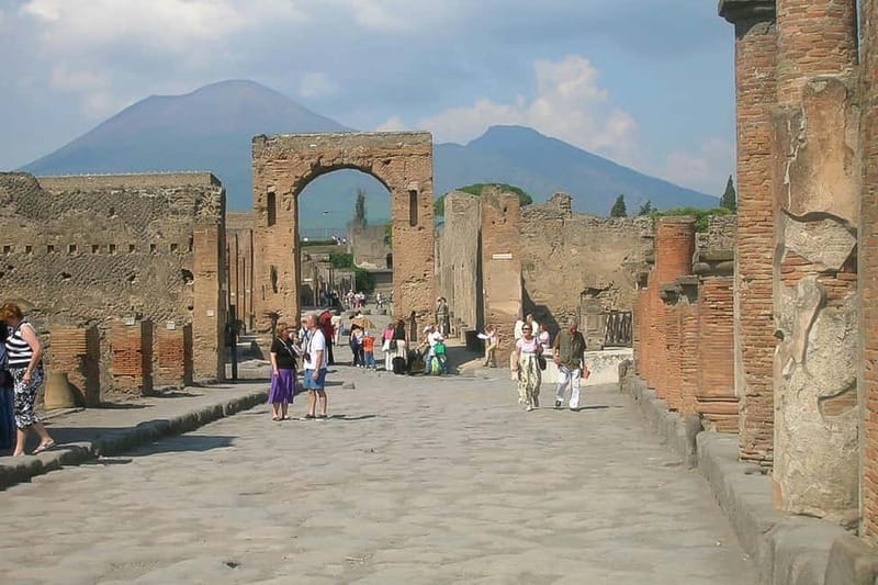 Pompei: Pompeii Private Tour - What a Private 3-Hour Tour Route Really Means