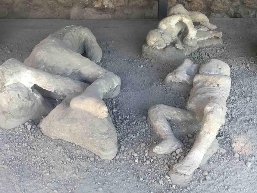 Pompeii: 2H group guided tour with a certified guide - Why a 2-Hour Pompeii Guided Tour Makes the Ruins Make Sense