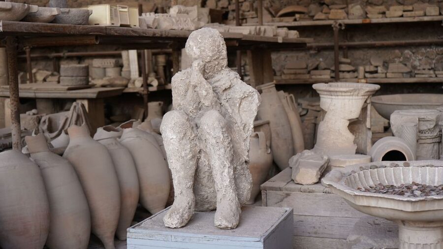 Pompeii 3-Hour Walking Tour - Baths, theaters, and the social rhythm of Roman life