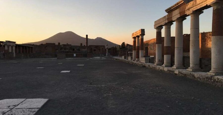 Pompeii: Afternoon to Sunset Guided Tour with Ticket - Pompeii at Golden Hour: Why an Afternoon-Sunset Tour Feels Right