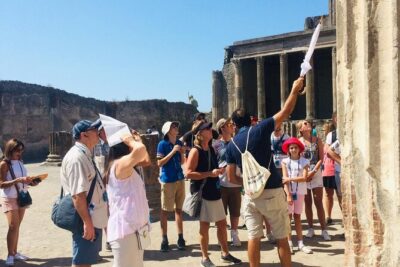 Pompeii and Herculaneum Small Group Tour with an Archaeologist