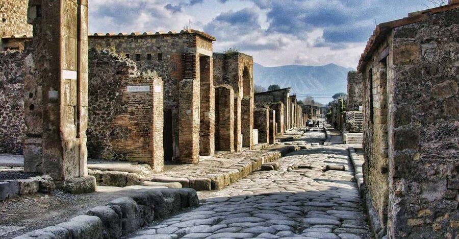 Pompeii: Day Tour of Pompeii and Vesuvius with Bus Transfer - Key highlights to know before you go