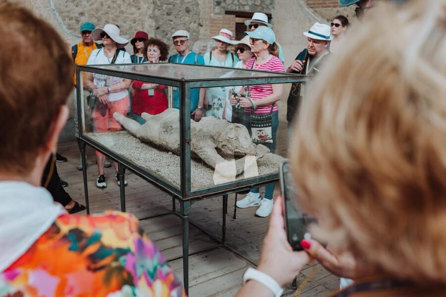Pompeii: Entry Ticket and Guided Tour with an Archaeologist - Practical Tips: Shoes, Water, and How to Use Your Time