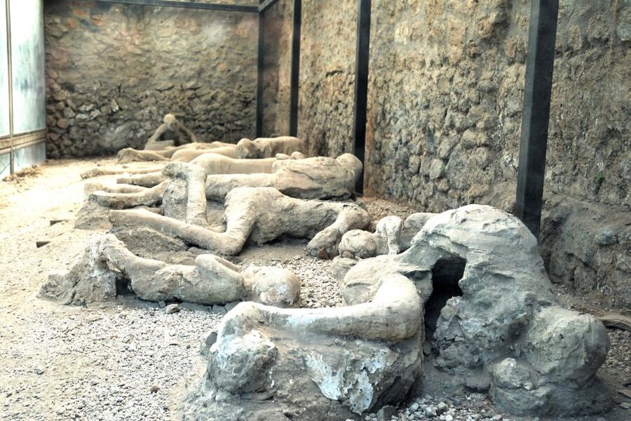 Pompeii: Entry Ticket with Optional Audio Guide - Porta Marina Superiore and the Audio Guide Desk, Your First Real Step