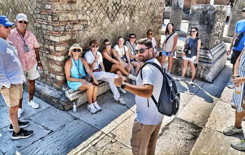 Pompeii: Exclusive Tour with Archaeologist and Entry Tickets - Finding Porta Marina: the easy start matters more than you think