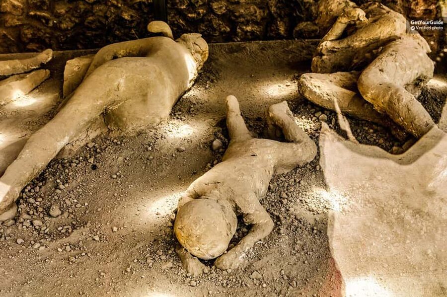 Pompeii: Group Tour with an Archeologist Guide - Price and Value for a Focused 2-Hour Visit