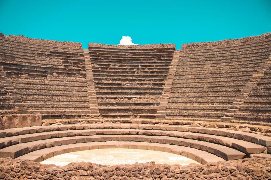 Pompeii Guided Experience - Tour Service Only - Small-group Q and A: when interaction actually helps