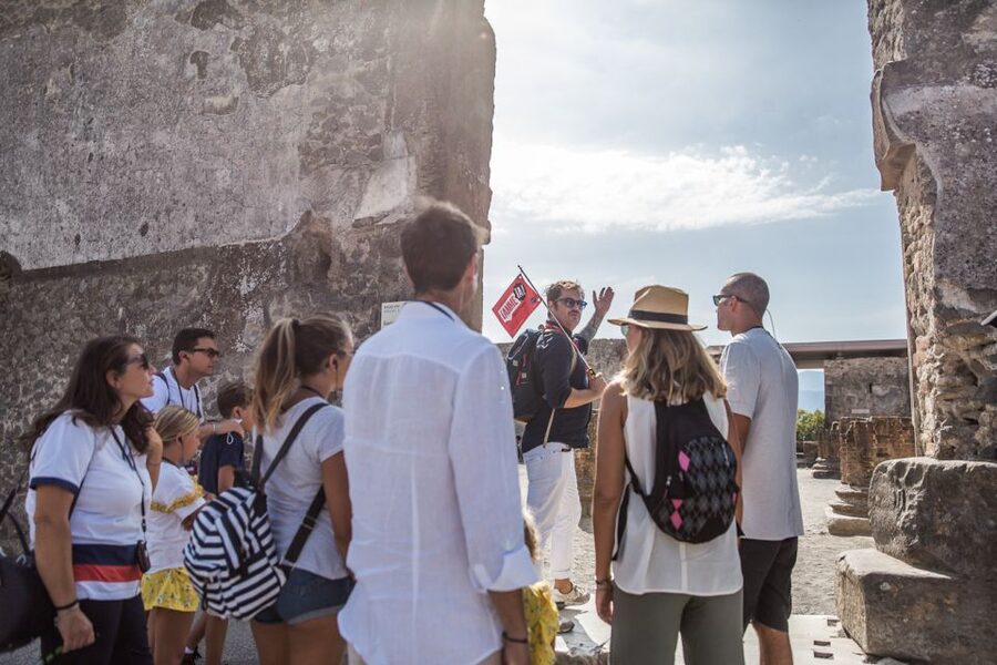 Pompeii: Guided Tour and Skip-the-Line Ticket - Baths, relaxation, and Roman wellness you can still read in stone