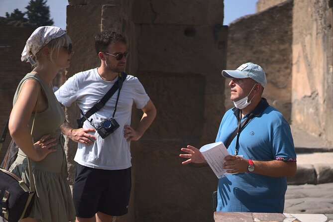 Pompeii Guided Tour & Horse Riding on Vesuvius with Lunch - Key points that make this Pompeii and Vesuvius day special