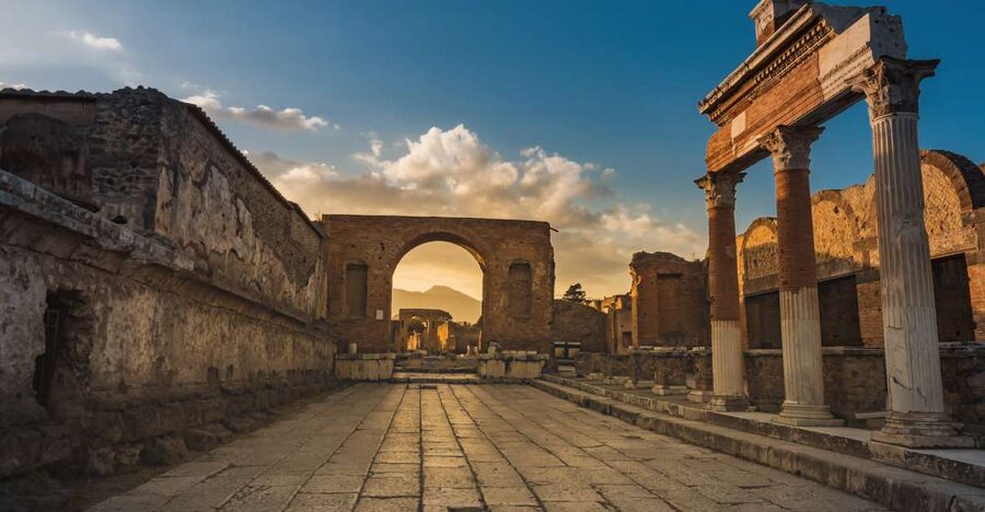 Pompeii Guided Tour with Archaeologist - Getting to Porta Marina Superiore, and what “skip the line” really means