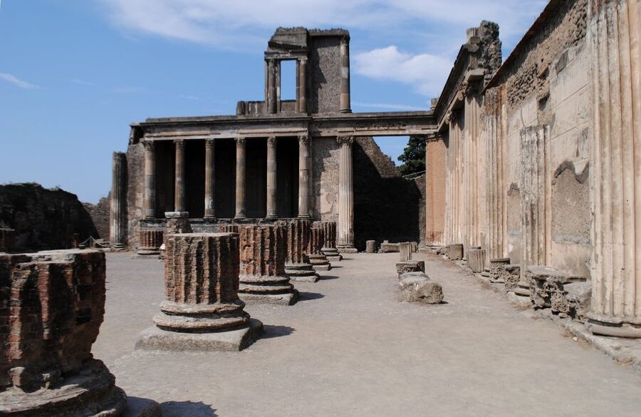 Pompeii Half-Day Coach Tour from Sorrento - Pompeii With a Live Guide: Seeing the City, Not Just Standing in It