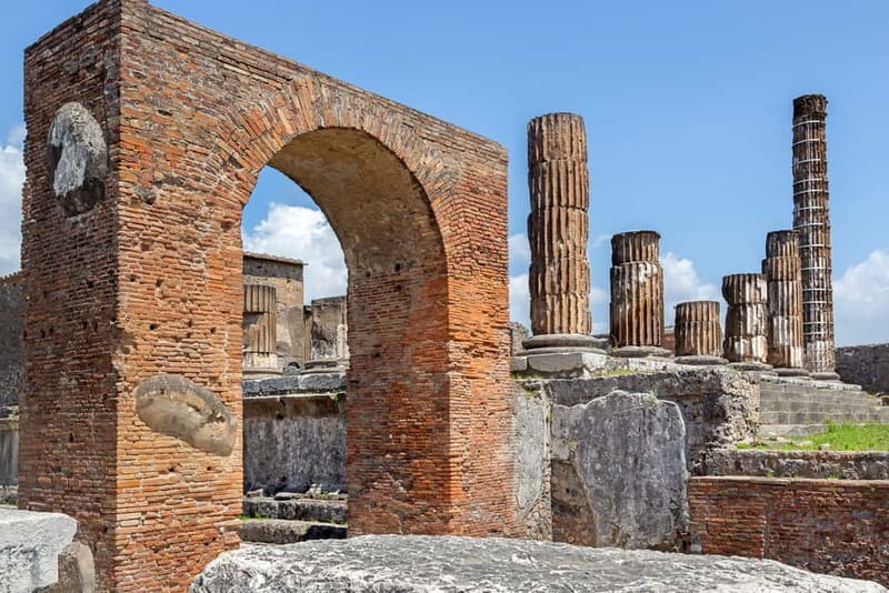 Pompeii & Herculaneum Tour with an archeologist - Why Pompeii and Herculaneum Feel Different on the Same Day