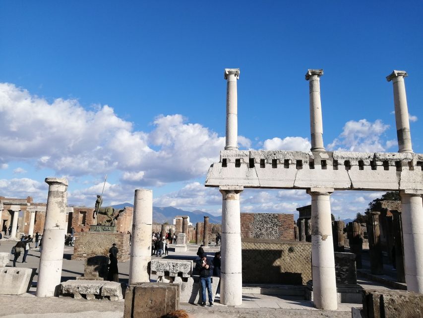 Pompeii: Private Guided Tour with an archeologist - Who should book this private Pompeii archaeologist tour