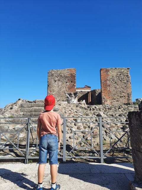 Pompeii Private Tour for Kids and Their Families - How the Games and “Gadgets” Work for Real Families