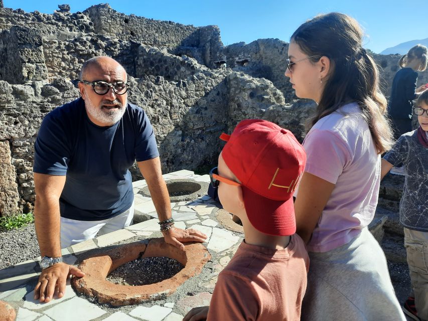 Pompeii Private Tour for Kids and Their Families - Comfort and Heat: Pompeii Is Outdoors, So Plan Like It