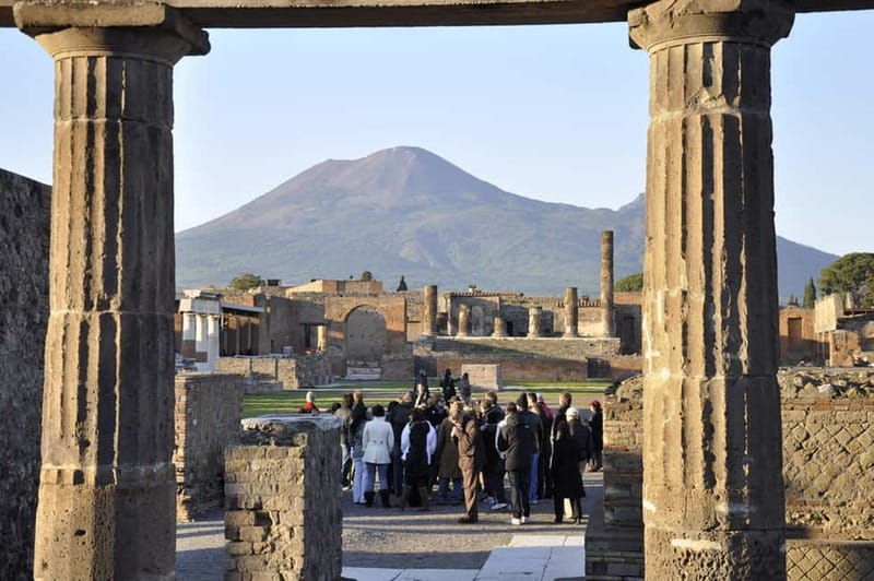 Pompeii Ruins 2-Hours Guided Tour and priority entry ticket - Following the Eruption Story: Body Casts and the Human Side of the Ruins