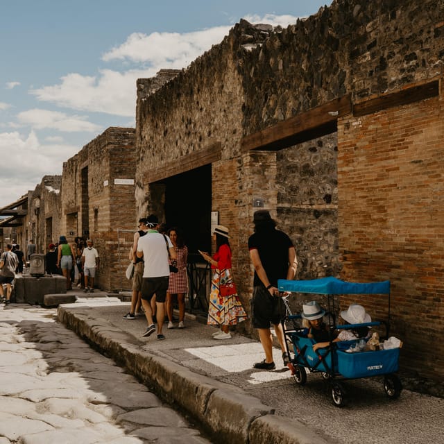 Pompeii Ruins & Vesuvius Full-Day Tour from Pompeii - Starting at Hotel Vittoria, Then Into Pompeii for 2 Hours
