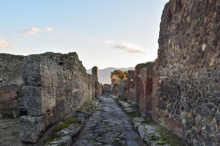 Pompeii: Skip-the-Line Entrance Ticket with Audio Guide - Frescoes, Banquets, and Homes: The Stops That Make Pompeii Human