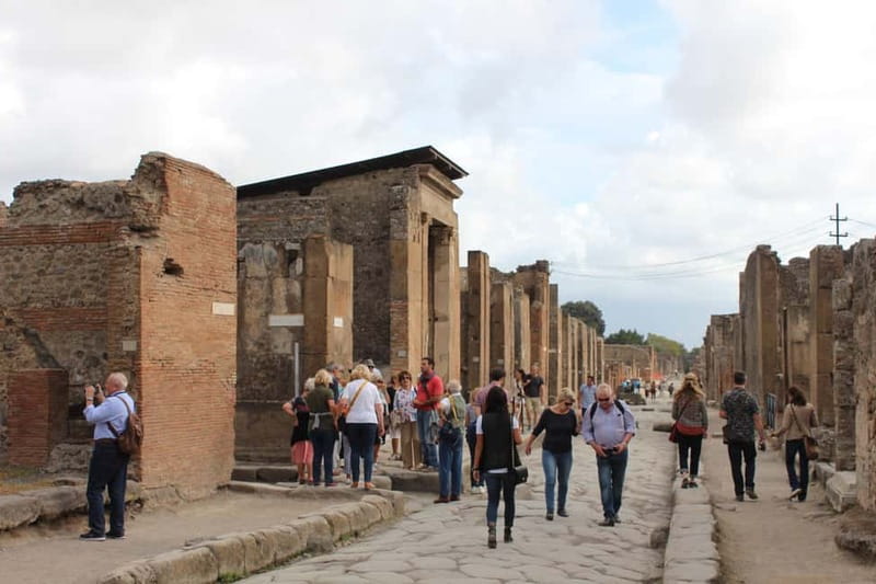 Pompeii: Skip-the-Line Guided Archaeological Discovery Tour - A 2-hour Pompeii plan that actually works