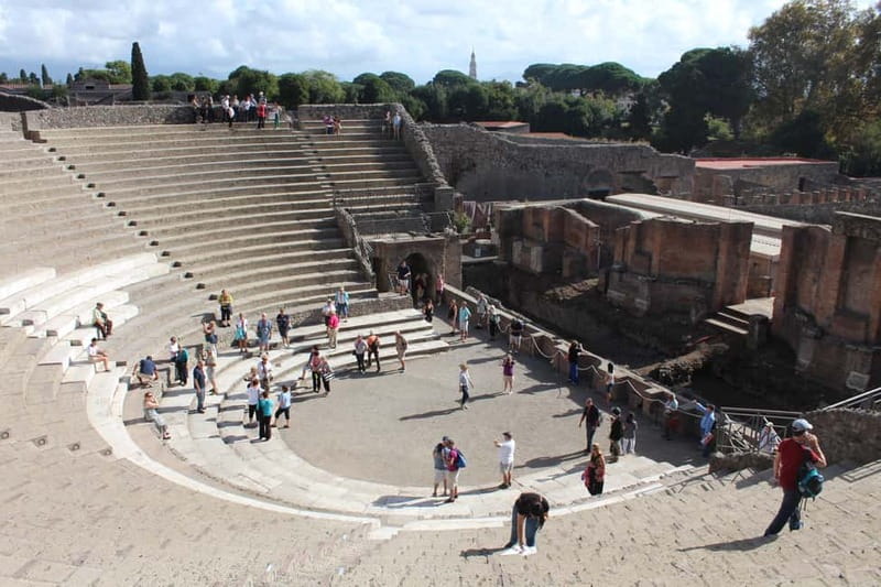 Pompeii: Skip-the-Line Guided Archaeological Discovery Tour - What the skip-the-line ticket really means in Pompeii