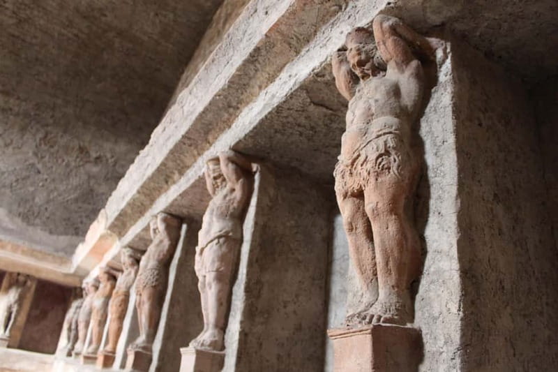 Pompeii: Skip-the-Line Guided Archaeological Discovery Tour - Walking route, stop by stop: what you will see and why it matters