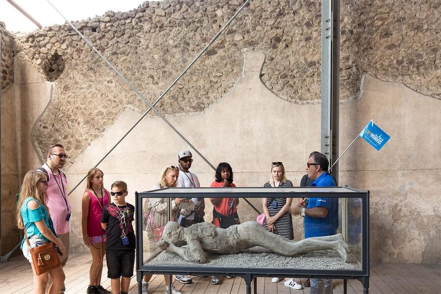 Pompeii: Skip-the-Line Guided Tour - The 2-Hour Guided Walk: Forum, Daily Life, and the Big Stories