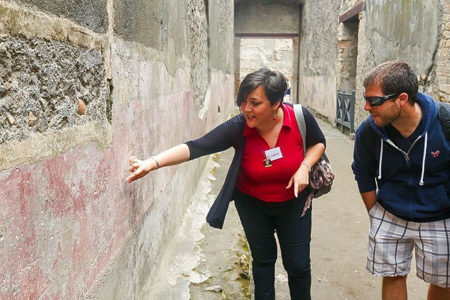 Pompeii: Skip-the-Line Guided Tour with Expert Archaeologist - Streets, Shops, and Everyday Rooms, What Life Looked Like