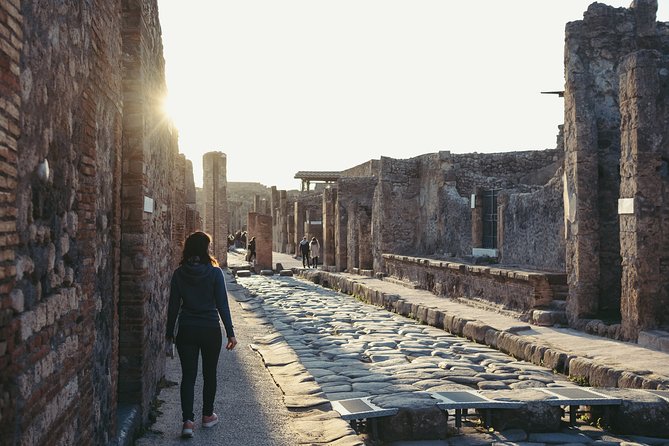 Pompeii: Skip-the-Line Ticket and Virtual Museum - Skip-the-Line Entry at Pompeii, What You Actually Get