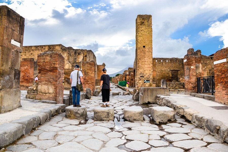 Pompeii Skip the line ticket+transfer from Naples - Where You Meet in Naples: Via Galileo Ferraris and the Around Vesuvio Bus