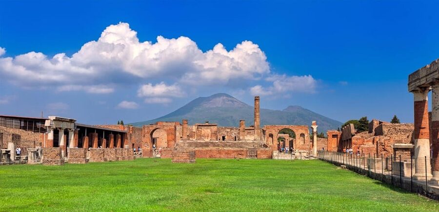 Pompeii: Skip-the-Line Ticket with Audio Guide and Map - Audio guide reality check: device, ID, and internet surprises
