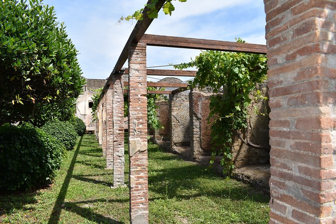 Pompeii Skip-the-line Tour with Archaeologist Guide - The Theater: Entertainment Was Part of Civic Life