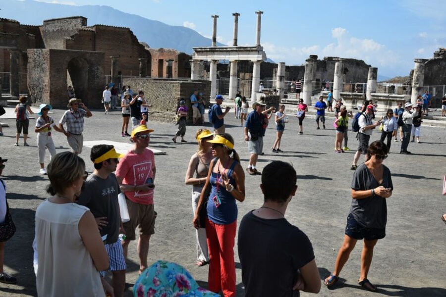 Pompeii Skip-the-Line Tour with Expert Archeological Guide - Small group pace, and the headset reality check